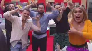 Fuera de La Casa de los Famosos la creatividad no para, y ahora, el tema infierno ya tiene su canción oficial.
