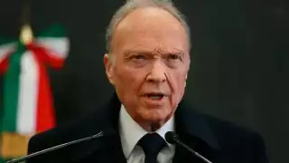 Alejandro Gertz Manero renuncia como titular de la FGR; esto dice la carta que envió y el Senado aprueba salida