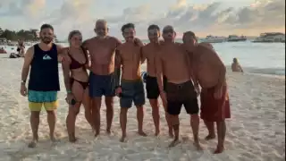 7 turistas argentinos quedan varados en Isla Mujeres por cierre de vuelos