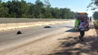 Paramédicos de la Cruz Roja llegaron al sitio, pero solo pudieron constatar que el trabajador estaba muerto, a causa de las lesiones que sufrió
