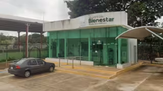 Falla de Telmex deja sin cajero del Bienestar a Bécal; usuarios viajan a Yucatán por sus apoyos