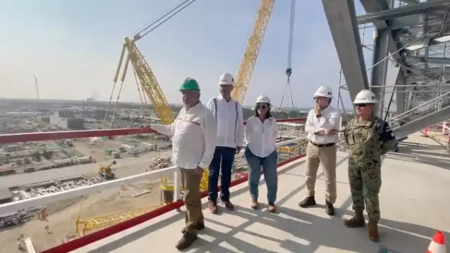 AMLO recorrió este domingo la refinería de Dos Bocas, Tabasco