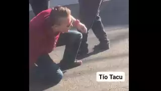 Alfredo Adame peleó en la vía pública y terminó herido