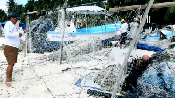 A pesar de la competencia, mantiene viva esta técnica que se ha transmitido de generación en generación, ofreciendo artes de pesca de calidad para locales