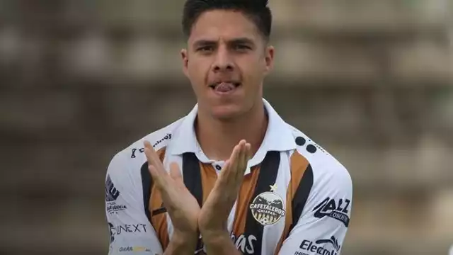 Luis Alonso es originario de Guadalajara, Jalisco y su trayectoria contempla su paso por las Fuerzas Básicas del Toluca