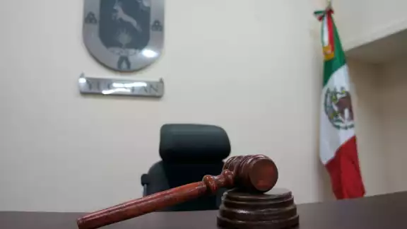 El Poder Judicial de Yucatán señala como avance que cuenta con una línea telefónica de atención para canalizar a las mujeres y niñas que estén o puedan estar en riesgo de violencia El Poder Judicial de Yucatán señala como avance que cuenta con una línea telefónica de atención para canalizar a las mujeres y niñas que estén o puedan estar en riesgo de violencia