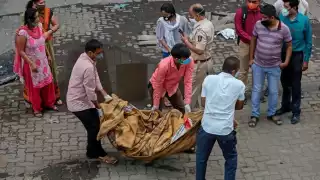 Incendio mata a 10 en hospital de pacientes COVID-19 en India