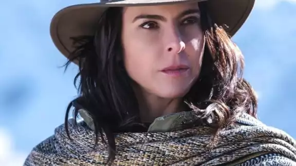 Kate del Castillo comenzó su carrera en 1980, con sólo 8 años de edad