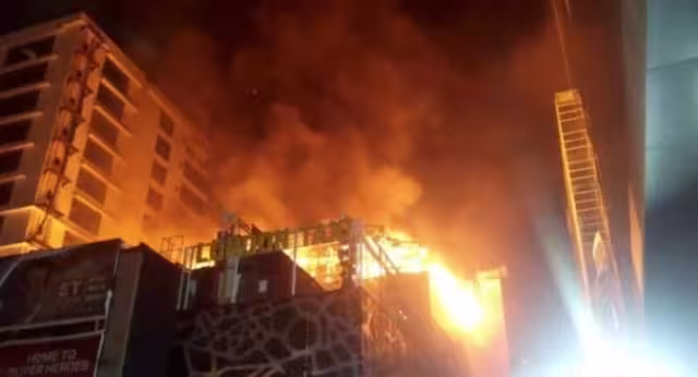 Un incendio en un hospital cobró la vida de 13 pacientes Covid-19