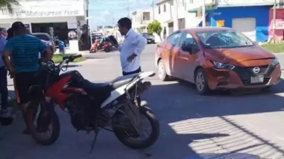 Los implicados llegaron a un acuerdo para evitar que se lleven las unidades al corralón. Los implicados llegaron a un acuerdo para evitar que se lleven las unidades al corralón.