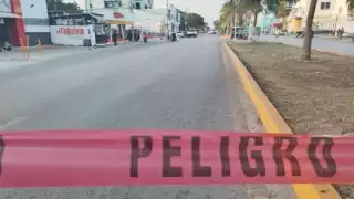 Se cerró la circulación de la avenida 115 en ambos carriles; los responsables escaparon