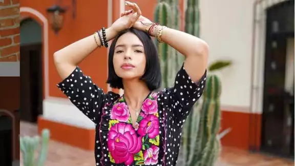 Ángela Aguilar es una de las cantantes más representativas del Regional mexicano Ángela Aguilar es una de las cantantes más representativas del Regional mexicano