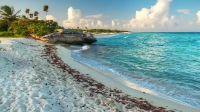 Conoce Playa del Secreto, la relajación en aguas cristalinas