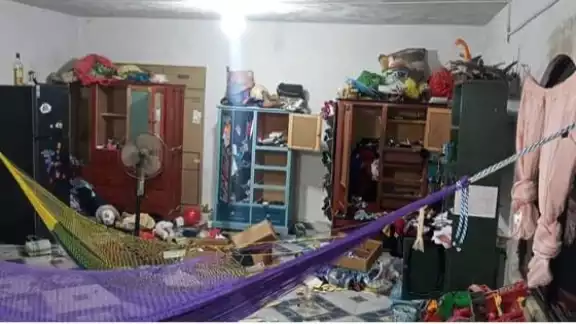 Los ladrones se llevaron dinero en efectivo y una colección de moned