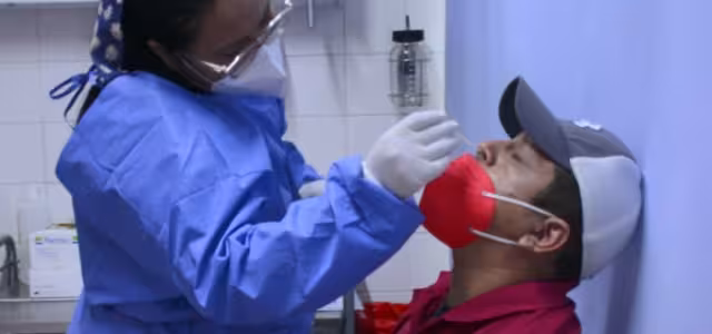 Los estudios han crecido 30% por síntomas de COVID-19 y dengue en Ciudad del Carmen