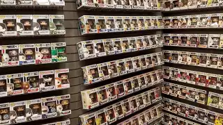Mexicano busca romper el récord de la colección más grande de Funkos del mundo