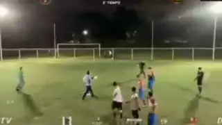 El conflicto ocurrió durante un partido de futbol 7 de la “Súper liga FTV El Rosario”