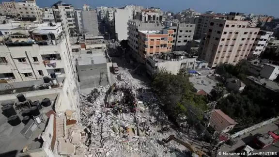 El punto de paso de Kerem Shalom estuvo abierto "durante varias horas" hasta que fue atacado El punto de paso de Kerem Shalom estuvo abierto "durante varias horas" hasta que fue atacado