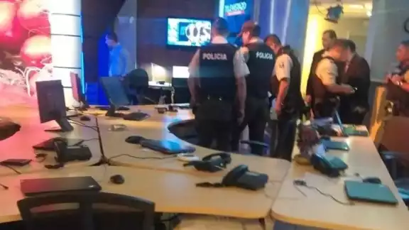 Un dispositivo explotó en el medio del set de Eucavisa, Ecuador Un dispositivo explotó en el medio del set de Eucavisa, Ecuador