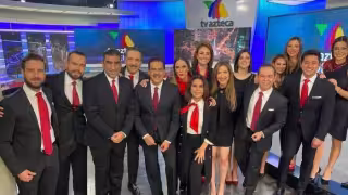 Los conductores de noticias de TV Azteca. Foto:Especial