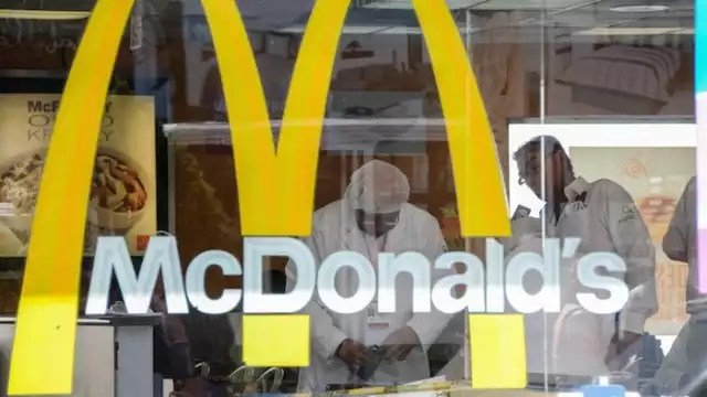 ”No se siente diferente”, declaró Shuster