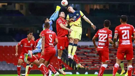 Toluca quiere 'pegarle' al Puebla en su casa