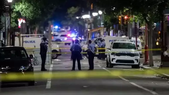 Un nuevo tiroteo se registró la noche de este sábado en Filadelfia en Estados Unidos