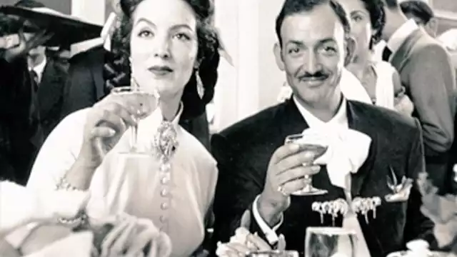 En 1952 la pareja se casó, pero el 5 de diciembre de 1953, Negrete falleció a causa de una enfermedad crónica originada por una hepatitis C.