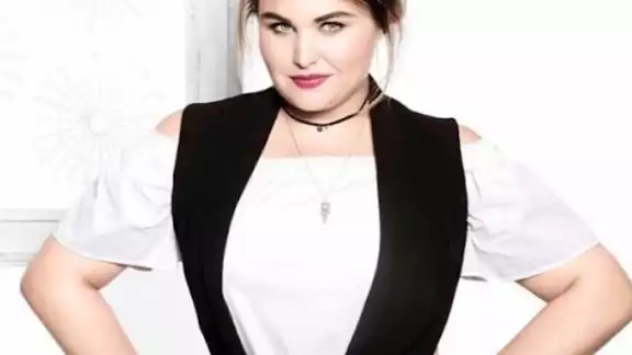 Estefanía Villarreal regresa a Rebelde, la versión de Netflix Estefanía Villarreal regresa a Rebelde, la versión de Netflix
