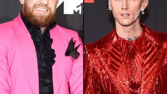 Conor McGregor y Machine Gun Kelly se agarran a golpes en plena alfombra roja