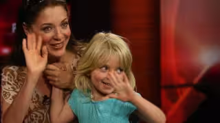 Constanza tenía 14 años cuando Edith González falleció de un Cáncer  que combatía desde hace 3 años