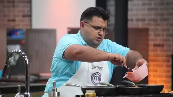 Erubiel, participante de MasterChef México