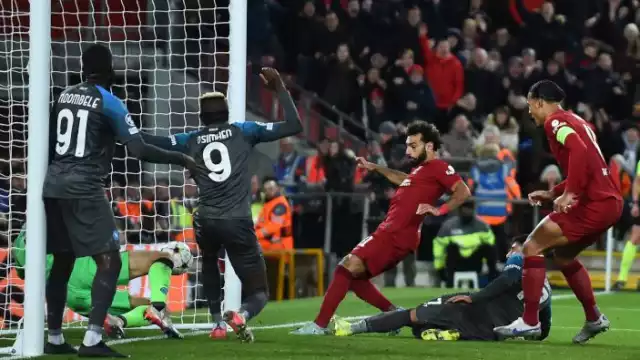 Napoli cayó en Anfield ante el Liverpool