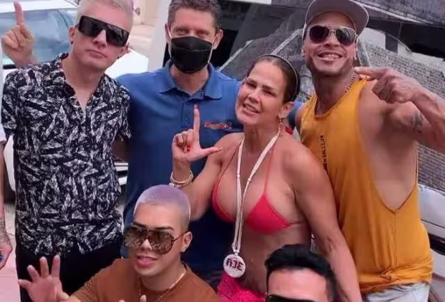 Al principio se creyó que funcionarios de la Secretaría de Turismo habían preparado la estadía de esta personalidad