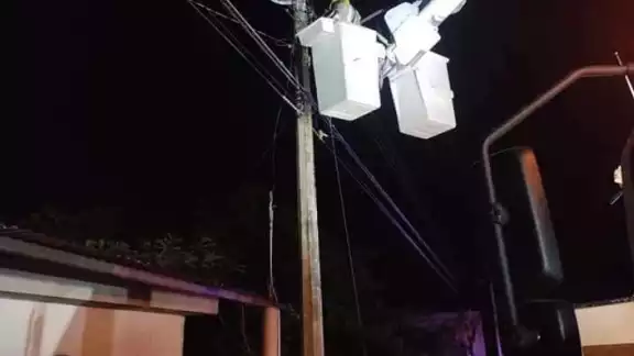 Los fraccionamientos no han tenido corriente hasta por 72 horas consecutivamente Los fraccionamientos no han tenido corriente hasta por 72 horas consecutivamente