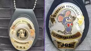 Los detenidos portaban las placas con la cara de "El Chapo" y un roedor en alusión a Ovidio Guzmán. Foto: Especial