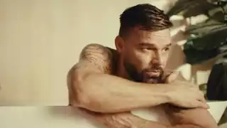Una nueva acusación de acoso sexual en contra de Ricky Martin ha salido a la luz sin que se sepa quien es la persona que se queja