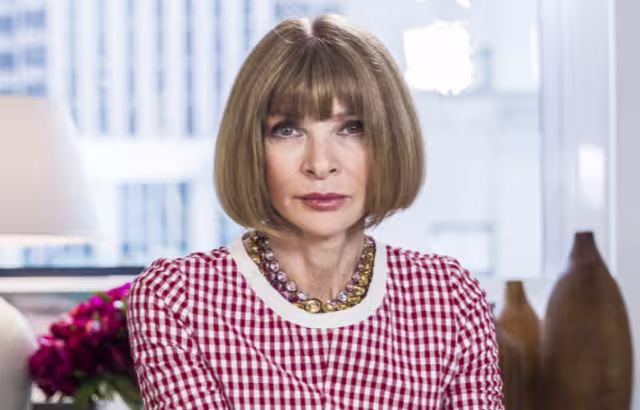 Anna Wintour es una periodista británica importante en la industria de la moda