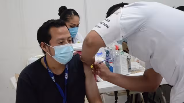 Se mantiene la jornada de vacunación este sábado