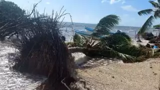 Los pescadores de la ínsula, han tenido que refugiarse en sus cabañas, para evitar ser víctimas por el fuerte oleaje