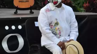 Manzanero falleció a causa del COVID-19