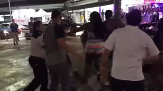 Al menos 20 personas se vieron involucrados en la trifulca