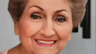 en 1999 compitió con Joaquín Hendricks Díaz y Ady Joaquín Cowell, por la candidatura a la Gubernatura de Quintana Roo