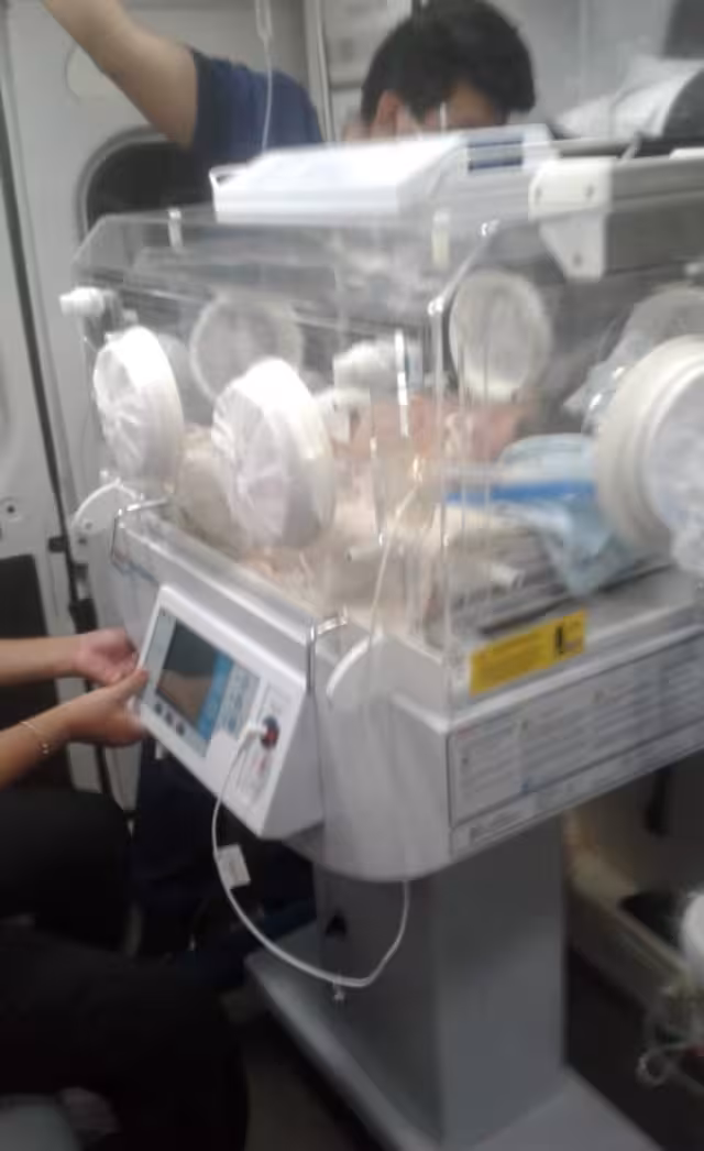 Debido a la gravedad del estado de salud del menor, se requería desde el viernes su traslado