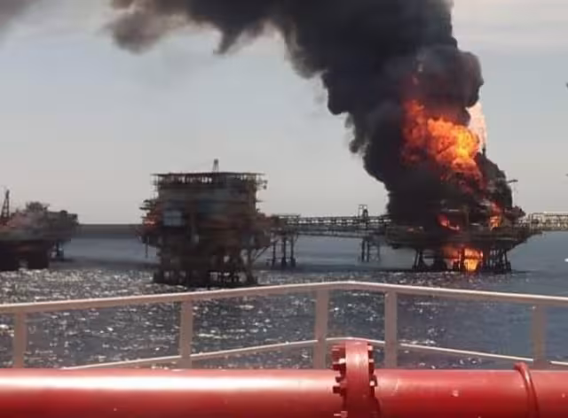 Explosión en plataforma de Pemex en Campeche: sube a 5 la cifra de muertos