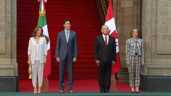 AMLO y Trudeau se reúnen en México AMLO y Trudeau se reúnen en México