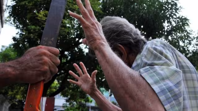 El agresor deberá permanecer en prisión preventiva todo el tiempo que dure el proceso