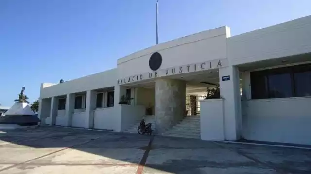 El Juez determinó sentenciarlo a pasar 55 años y seis meses en prisión, además de pagar una multa 293 mil 320 pesos