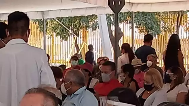 Adame recibió la primera dosis contra COVID-19 el pasado 24 de marzo en este mismo sitio