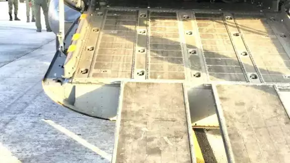 Dosis de vacunas arriban a Chetumal para vacunar a adultos mayores